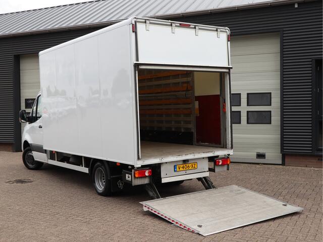 Mercedes-Benz SPRINTER 514 CDI Automaat Bakwagen Laadklep - MBUX - Cruise - 3 Zits