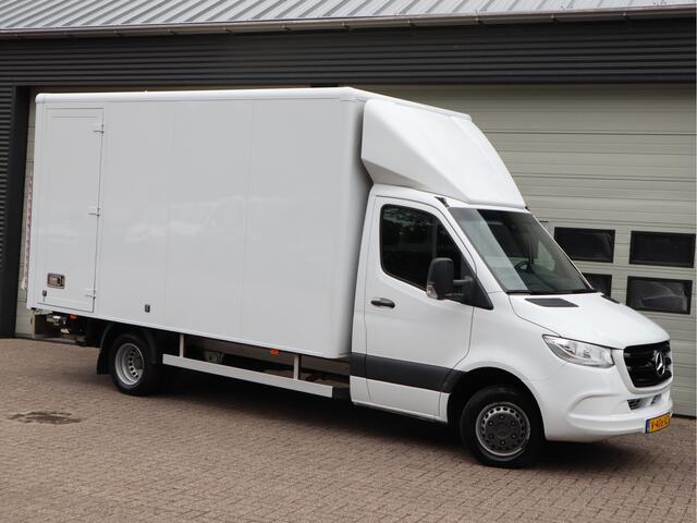 Mercedes-Benz SPRINTER 514 CDI Automaat Bakwagen Laadklep - MBUX - Cruise - 3 Zits