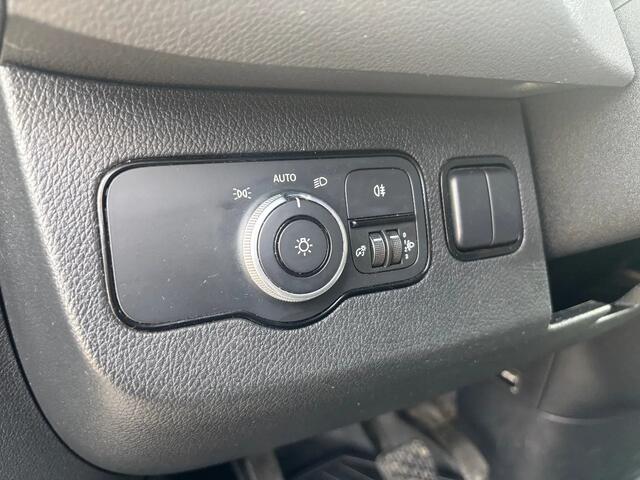 Mercedes-Benz SPRINTER 514CDI Dubbelcabine Openlaadbak Airco Cruisecontrol Trekhaak EURO 6