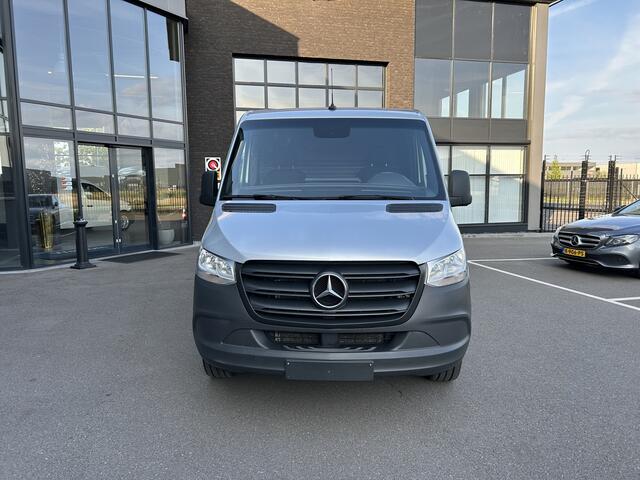 Mercedes-Benz SPRINTER 315 CDI L2 H1 RWD / Trekhaak / MBUX / Camera / Carplay navigatie / Airco / 270 Graden achterdeuren