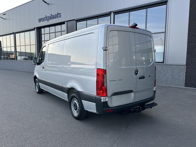 Mercedes-Benz SPRINTER 315 CDI L2 H1 RWD / Trekhaak / MBUX / Camera / Carplay navigatie / Airco / 270 Graden achterdeuren
