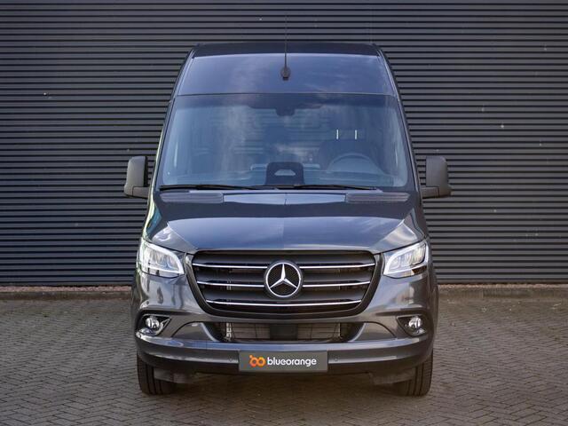 Mercedes-Benz SPRINTER 319 1.9 CDI L2H2 Pro 190 PK Automaat 3.500 kg trekgewicht, Distronic, LED koplampen, lichtmetalen velgen, geveerde stoel, achteruitrijcamera, inklapbare spiegels, stoelverwarming