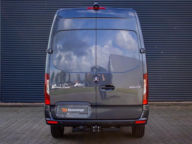 Mercedes-Benz SPRINTER 319 1.9 CDI L2H2 Pro 190 PK Automaat 3.500 kg trekgewicht, Distronic, LED koplampen, lichtmetalen velgen, geveerde stoel, achteruitrijcamera, inklapbare spiegels, stoelverwarming