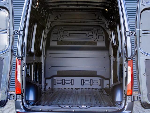 Mercedes-Benz SPRINTER 319 1.9 CDI L2H2 Pro 190 PK Automaat 3.500 kg trekgewicht, Distronic, LED koplampen, lichtmetalen velgen, geveerde stoel, achteruitrijcamera, inklapbare spiegels, stoelverwarming