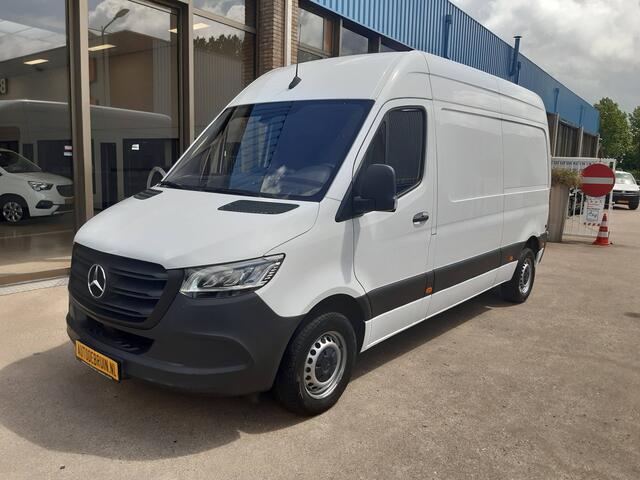 Mercedes-Benz SPRINTER 315 CDI 150Pk L2H2 Automaat Cruisecontrol Airco MBux Achteruitrijcamera