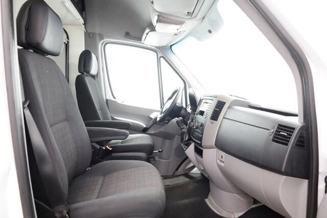 Mercedes-Benz SPRINTER 316 CDI 163pk L2H2 Airco/Trekhaak 2800kg 06-2018