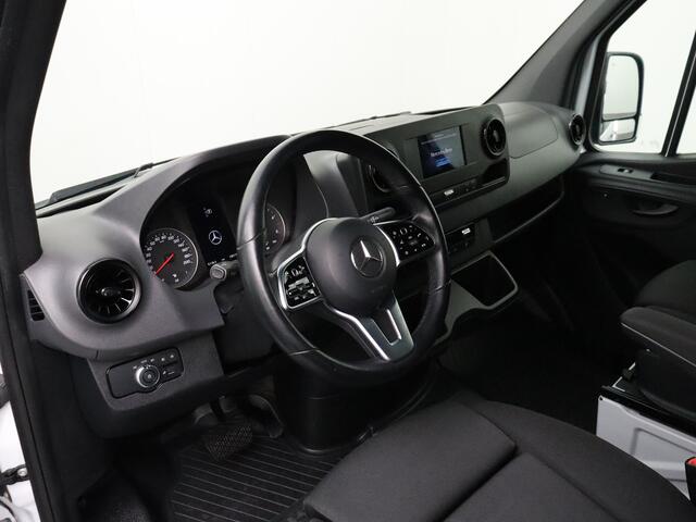 Mercedes-Benz SPRINTER 317CDI 9G-Tronic Automaat L2H2 | Distronic | Led | Led | Touchscreen | Camera | Betimmering