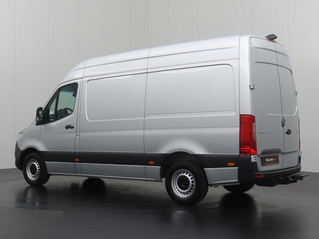 Mercedes-Benz SPRINTER 316CDI Automaat L2H2 | 3500Kg Trekhaak | Navigatie | Camera | 3-Persoons | Airco | Cruise