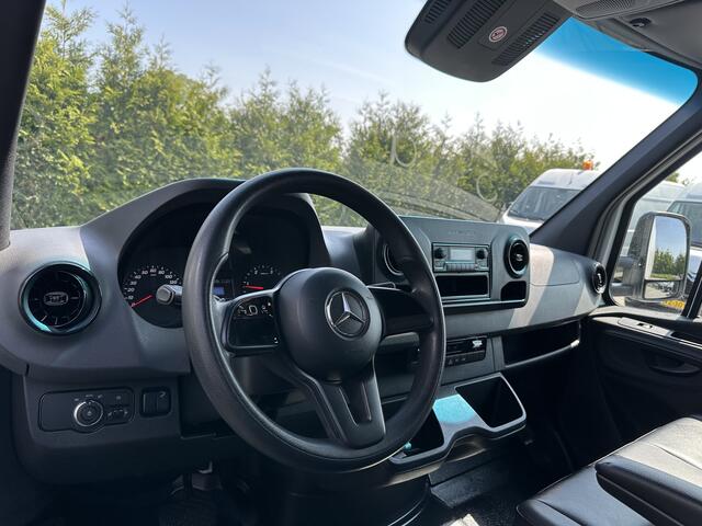 Mercedes-Benz SPRINTER 314 CDI 143 PK AUTOMAAT / BAKWAGEN / SCHUIFZEIL / DHOLLANDIA LAADKLEP / AIRCO / MEUBELBAK
