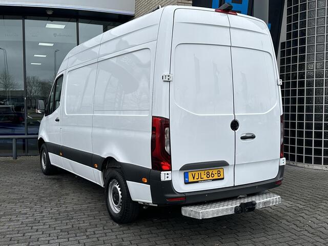Mercedes-Benz SPRINTER 315 1.9 CDI L2H2*LED*MBUX*HAAK*CRUISE*NAVI*CAM*TEL