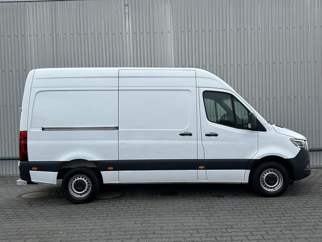 Mercedes-Benz SPRINTER 315 1.9 CDI L2H2*LED*MBUX*HAAK*CRUISE*NAVI*CAM*TEL
