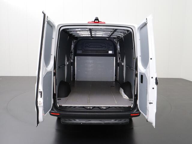 Mercedes-Benz SPRINTER 316CDI 7G-Tronic Automaat L2H1 | Navigatie | Camera | Airco | 3-Persoons