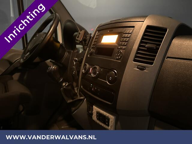 Mercedes-Benz SPRINTER 313 CDI 130pk L2H2 Inrichting Airco | 2800kg trekhaak | Omvormer | Camera | Cruisecontrol Parkeersensoren, chauffeursstoel, multifunctioneel stuur