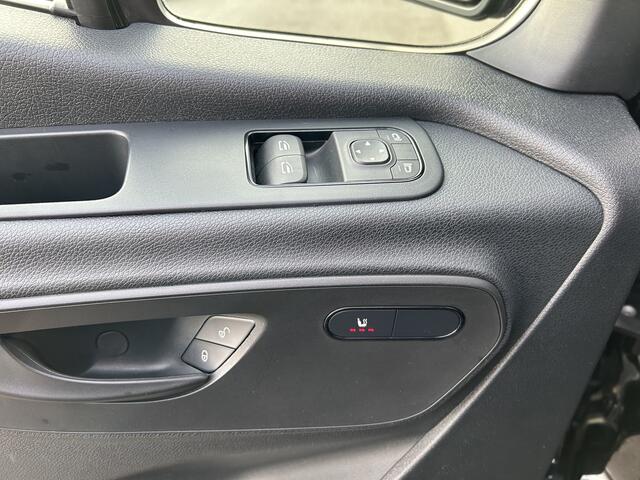 Mercedes-Benz SPRINTER 317 CDI L3 H2 MBUX / Camera / Parkeersensoren / Carplay navigatie / Cruise control / Airco / 270 Graden achterdeuren