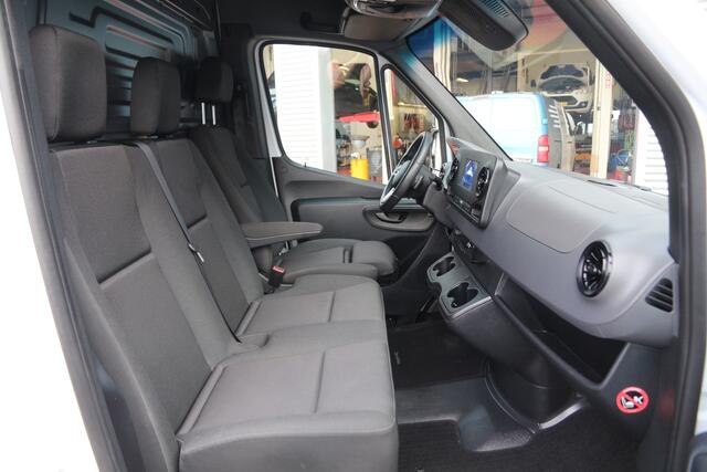 Mercedes-Benz SPRINTER 315 CDI | Aut. | L2H2 | 3.5t trekgewicht | Navi | RWD | Clima..