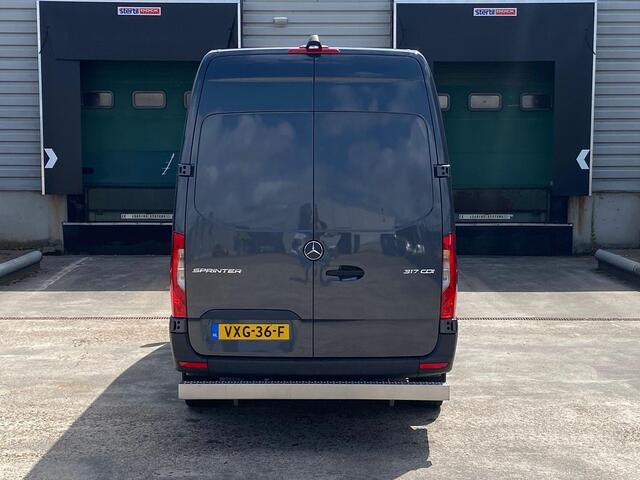 Mercedes-Benz SPRINTER 317 1.9 CDI L2/H2 RWD Mercedes-Benz Sprinter 317 1.9 CDI L2H2 RWD