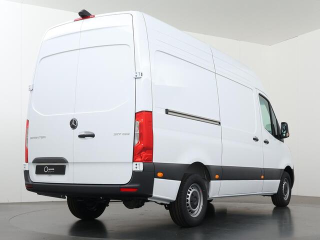 Mercedes-Benz SPRINTER 317 CDI GB L2 RWD PRO