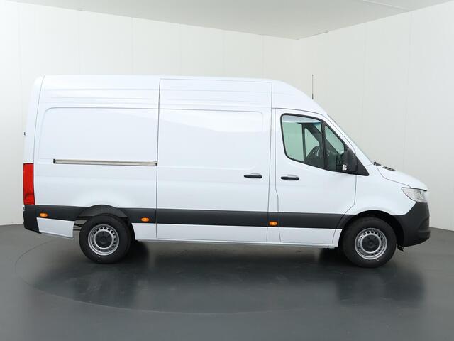 Mercedes-Benz SPRINTER 317 CDI GB L2 RWD PRO