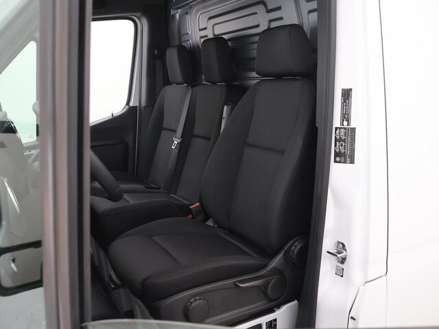 Mercedes-Benz SPRINTER 317 CDI GB L2 RWD PRO