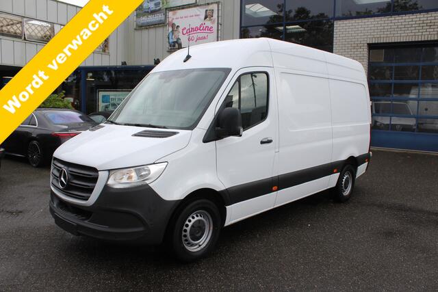 Mercedes-Benz SPRINTER 317 CDI L2H2 MBUX met navigatie en parkeerpakket en camera