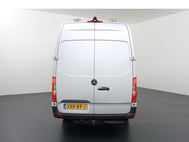 Mercedes-Benz SPRINTER 315 CDI Aut. | L3 H2 | Lichtmetalen velgen | Betimmering laadruimte | Trekhaak | 2-zits | Navigatie | Cruise Control | Airco | Parkeercamera | Certified