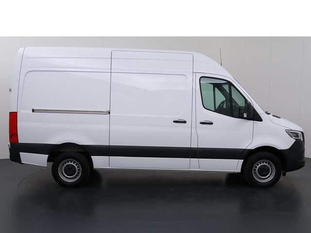 Mercedes-Benz SPRINTER 319 CDI L2 H2 | Aut. MBUX 10.25" | Airco | Voorruitverwarming | Parkeercamera | LED koplampen | Stoelverwarming | Certified