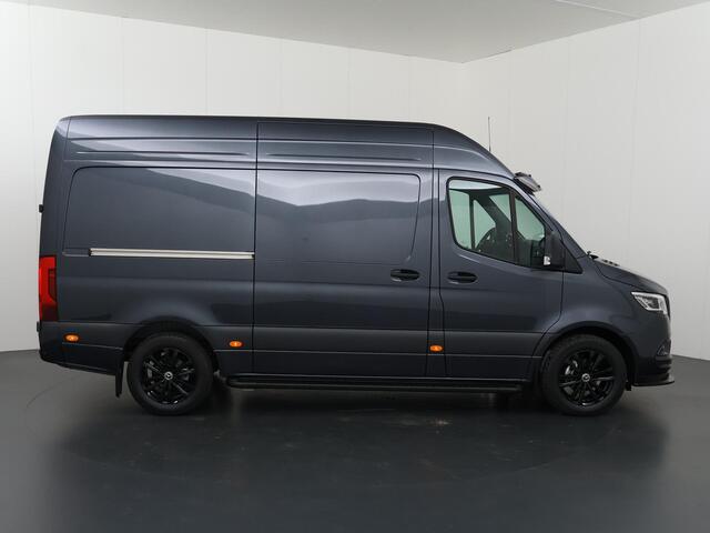 Mercedes-Benz SPRINTER 319 CDI Aut. | L2 H2 | Select | EDITION | Stylingpakket | LM Velgen | Spoilerpakket | Keyless Go | Parkeercamera | Bluetooth | Airco | 3-zits | Led Koplampen | 3500 KG. AHW | NIEUW |