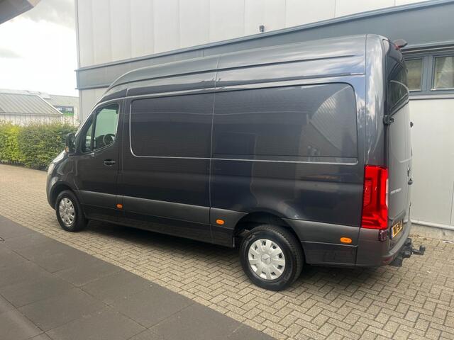 Mercedes-Benz SPRINTER 317 L2H2 lichte zij schade