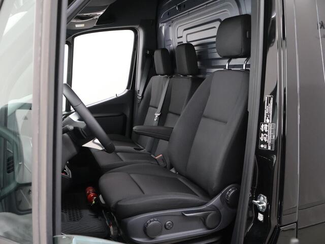 Mercedes-Benz SPRINTER 319 CDI L2 H2 | SELECT | AUTOMAAT | DISTRONIC PLUS | LED LAMPEN | 3500 KG AHW | DODEHOEKASSISTENT | CAMERA | NAVIGATIE | CARPLAY - ANDROID AUTO | LUCHTGEVEERDE BESTUURDERSSTOEL