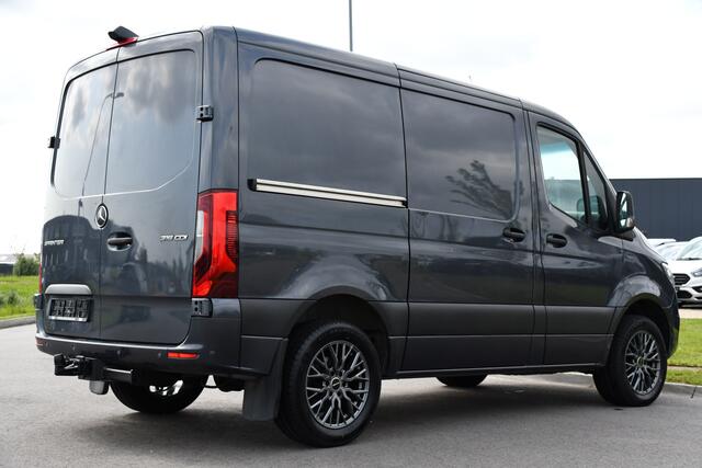 Mercedes-Benz SPRINTER 316 2.2 CDI L1H1 PB Edition Adaptieve Cruise, 360 Camera, Carplay, 164pk, Led, Automaat, Leder, 10,5'' Mbux, Trekhaak, Uniek!