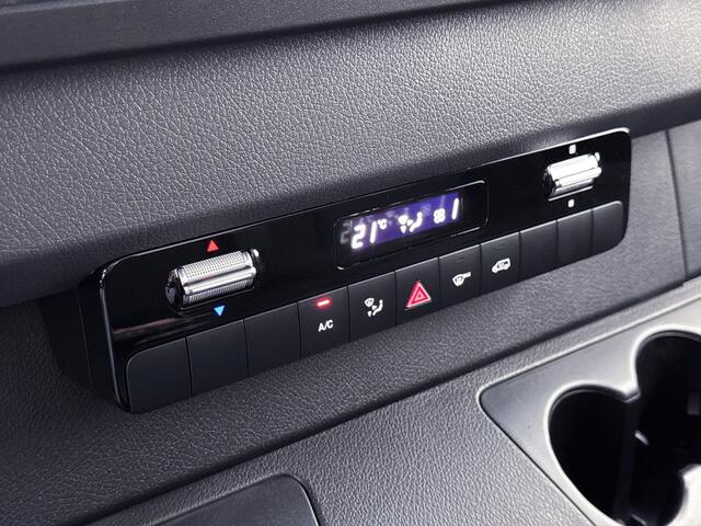 Mercedes-Benz SPRINTER 517 1.9 CDI L3 RWD Bakwagen Dhollandia Laadklep 1000KG zilvergijs Zijdeur Cruise control