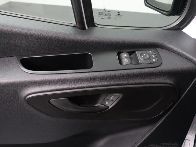 Mercedes-Benz SPRINTER 315CDI 9G-Tronic Automaat L2H2 | 3500Kg Trekken | Camera | Airco | Cruise | Betimmering | 3-Persoons