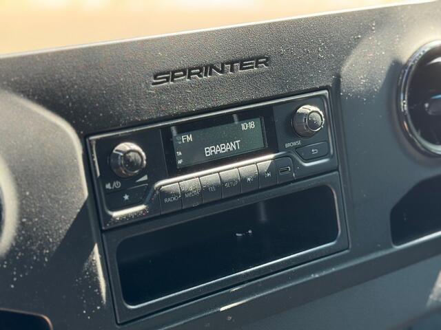 Mercedes-Benz SPRINTER eSprinter L2H2 55 kWh 3-p hollandia laadklep ecc,sidebar,lmv,pdc