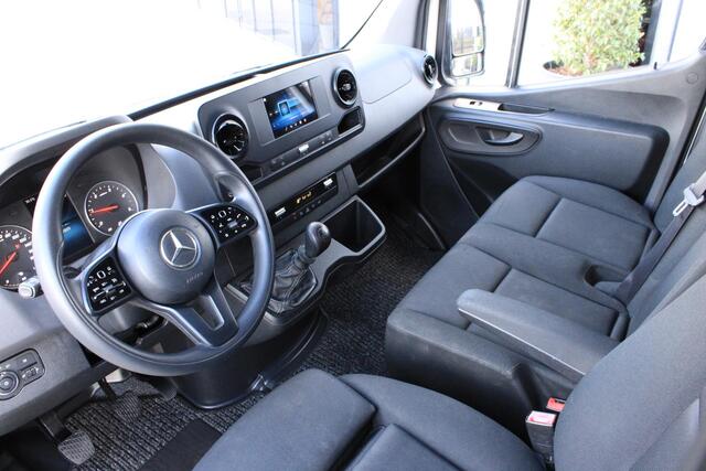 Mercedes-Benz SPRINTER 314 2.2 CDI L3H2 Cruisecontrol | Camera | 3 Zitplaatsen | Parkeersensoren | Carplay