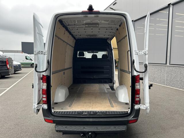 Mercedes-Benz SPRINTER 316 CDI L2 H2 EURO 6 / Trekhaak / Camera / Parkeersensoren / Cruise control / Airco / 270 Graden achterdeuren