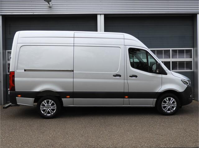 Mercedes-Benz SPRINTER 319 3.0 CDI L2H2 V6 | AUT | LED | 360° CAMERA | 3.5t TREKHAAK