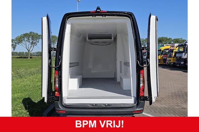 Mercedes-Benz SPRINTER 315 L3H2 Pro Koelwagen FRIGO Vriezer Dag/Nacht Nieuw Mbux10 Carrier BPM-Vrij/ Direct leverbaar!
