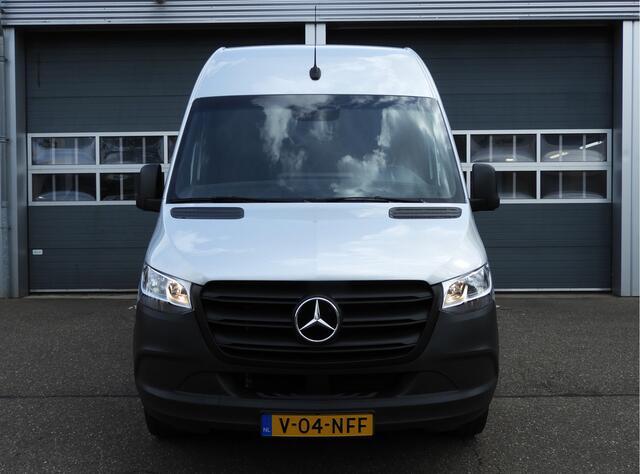 Mercedes-Benz SPRINTER 317 1.9 CDI L2H2 RWD AIRCO | MBUX | CAMERA | 3.5t TREKHAAK