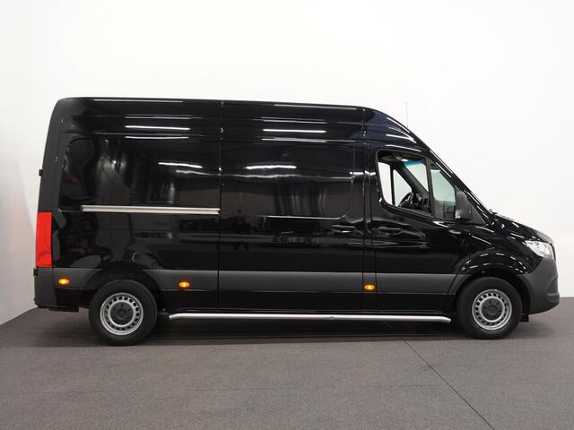 Mercedes-Benz SPRINTER L2H2 Automaat Navi Airco Camera Parkeersensoren