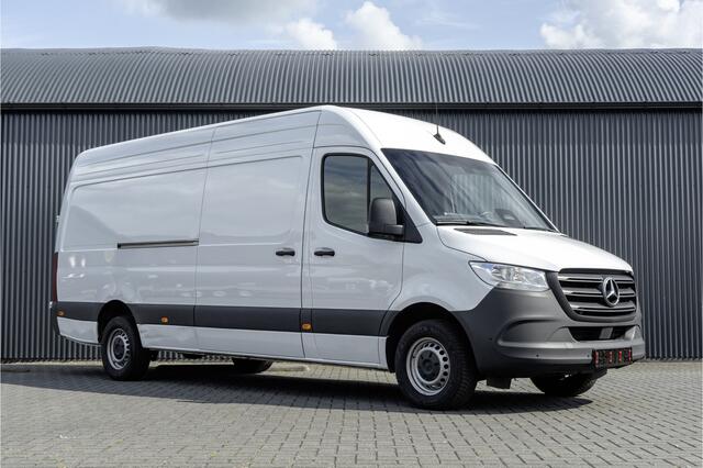 Mercedes-Benz SPRINTER 317 CDI | L3H2 | Automaat met Flippers | MBUX | Camera | Climate | Cruise | PDC | Euro 6