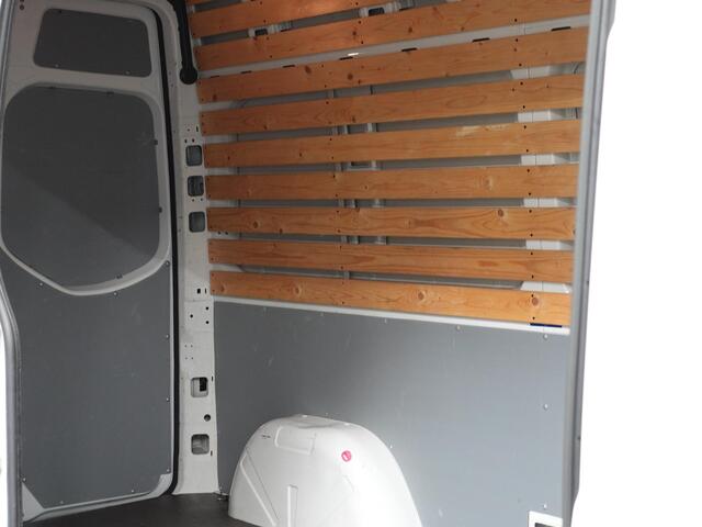 Mercedes-Benz SPRINTER 211 CDI L2H2 Aut-9 FWD Airco Cruise Control Navi MBUX Camera PDC VA