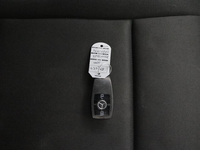 Mercedes-Benz SPRINTER L1H2 | Multimedia Touchscreen | Camera | 3-Persoons | Airco | Cruise