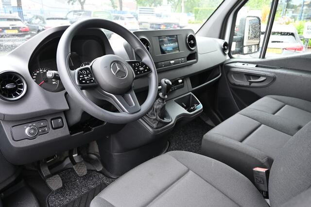 Mercedes-Benz SPRINTER 515 CDI MBUX, Laadbak met Dhollandia laadklep en zijdeur