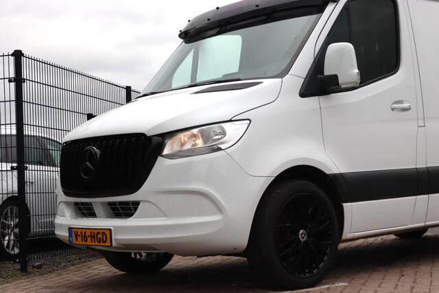 Mercedes-Benz SPRINTER 317 CDI 2.0 L2H1 Cruise Control, Navigatie, Camera, Leder, 3 Persoons, Climate Control