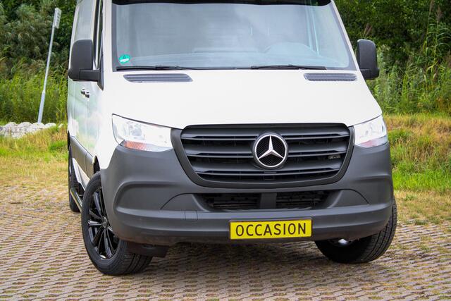 Mercedes-Benz SPRINTER 317 CDI 1.9 L2H1 Automaat, Leder, MBUX Navigatie, Camera,