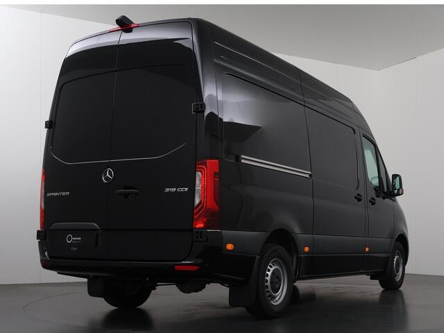 Mercedes-Benz SPRINTER 319 CDI L2 H2 RWD Select | Achteruitrijcamera | Airco | Cruise Control | Apple Carplay | LED Koplampen | Distronic Adaptieve Cruise Control | Navigatie