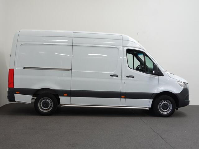 Mercedes-Benz SPRINTER 315 Automaat L2H2 RWD Airco Cruise Control Navi Trekhaak