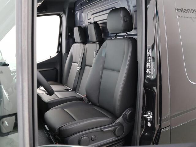 Mercedes-Benz SPRINTER 319 CDI L3 H2 Select | Winterpakket | Trekgewicht 3500 kg | Adaptieve Cruise Distronic | LED koplampen | Achteruitrijcamera | Smartphone integratie pakket |