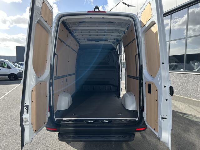 Mercedes-Benz SPRINTER 317 CDI L2 H2 PRO Facelift / LED / MBUX / Navigatie / Camera / Parkeersensoren / Cruise control / Airco / 270 Graden achterdeuren