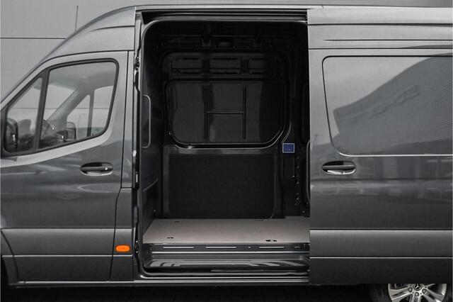 Mercedes-Benz SPRINTER 319 1.9 CDI L2H2 RWD BPM Vrij 2x Auto Schuifdeur Distronic Camera Navi Trekhaak 3.5T